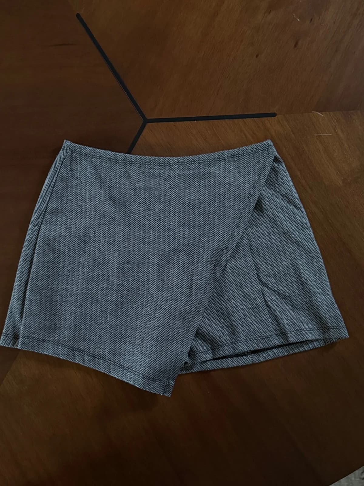 Falda Short Tela Gris