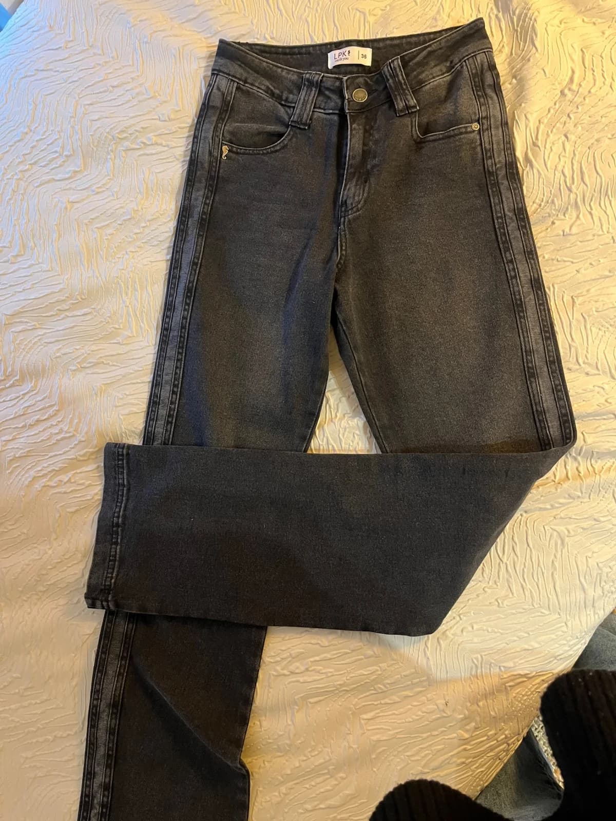 Usado por Antonia Robertson reitze, Jeans LPK, talla 36