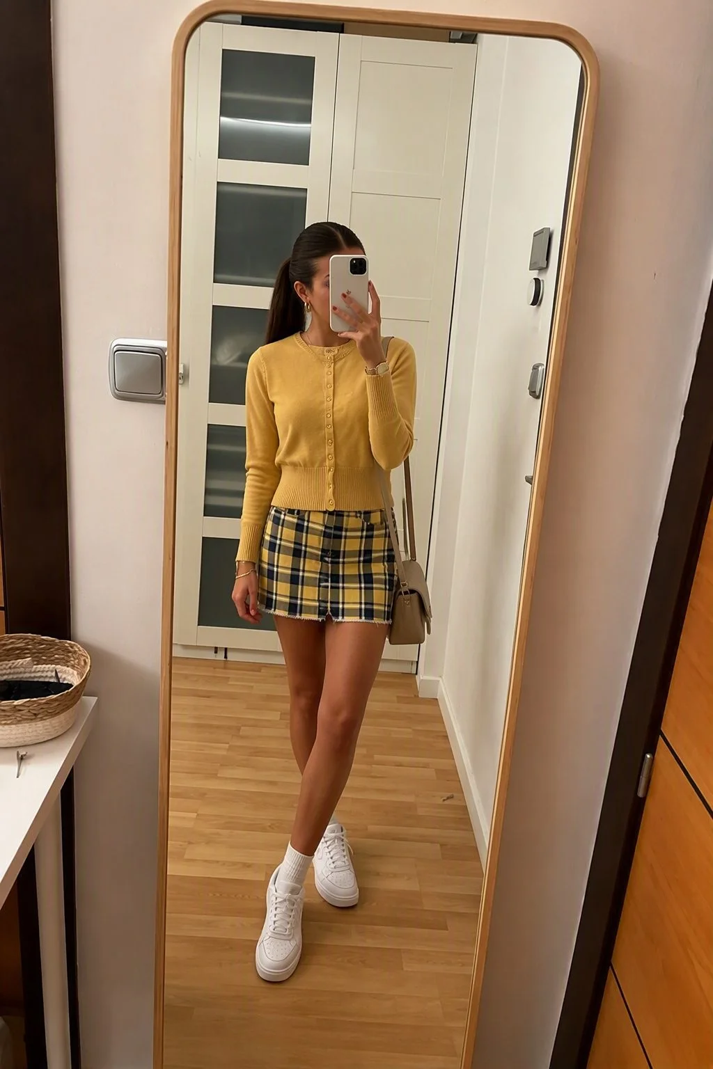 Usado por Valentina Toledo, Cardigan Amarillo , talla S