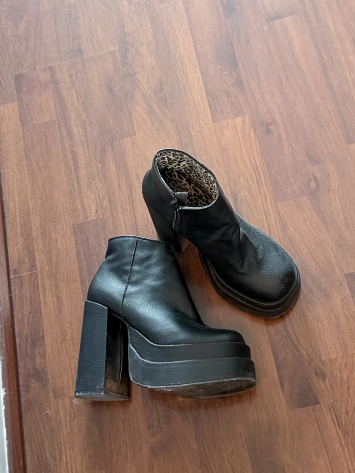 Botines — foto 1