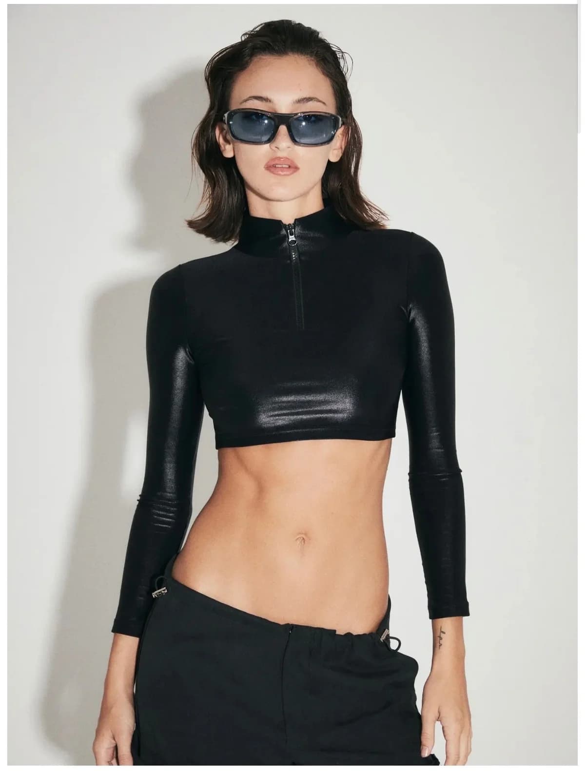 Usado por Arantza Bedoya, Top Letal Negro, talla S