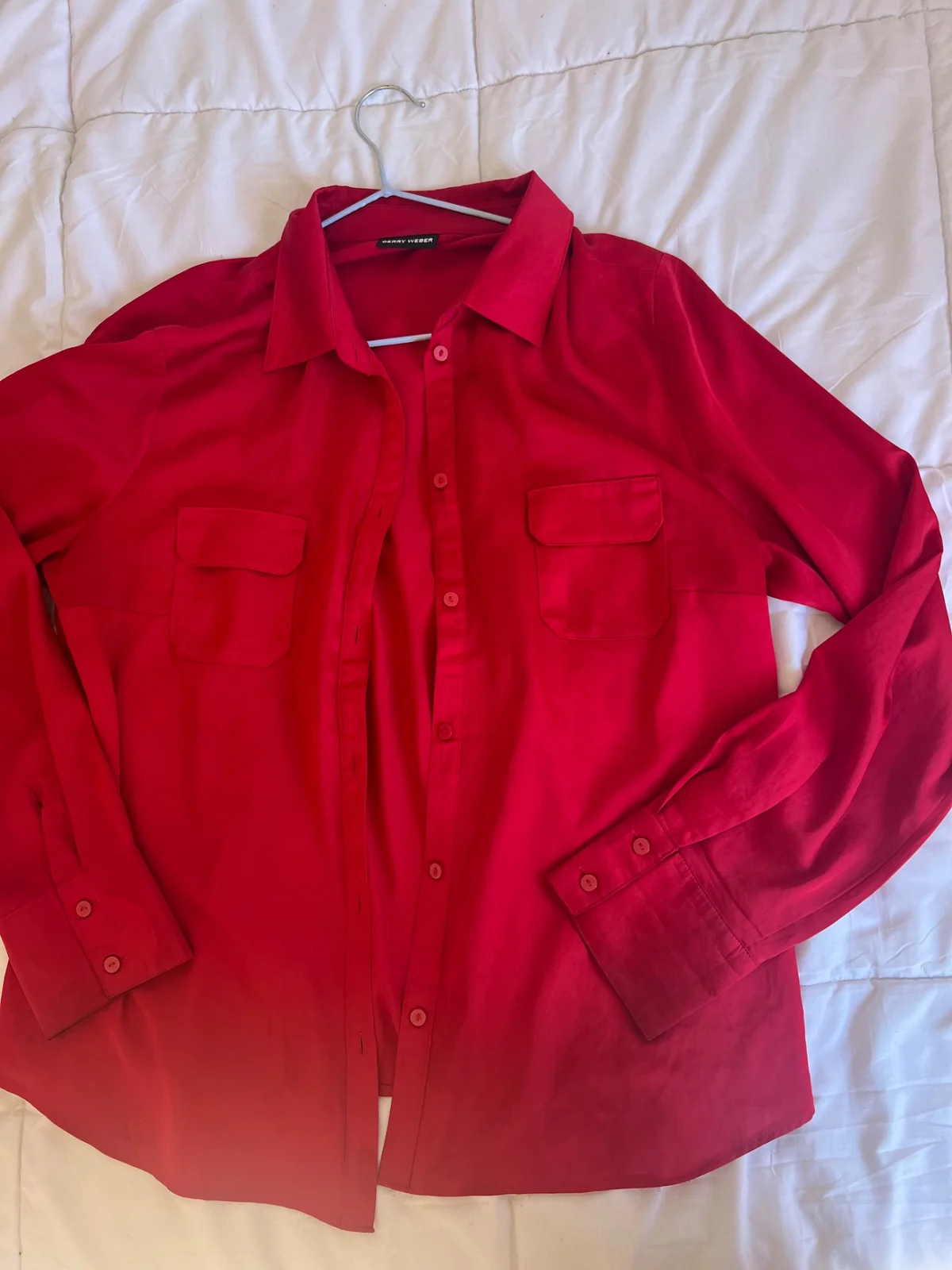 Usado por Clau salazar, Sobrecamisa