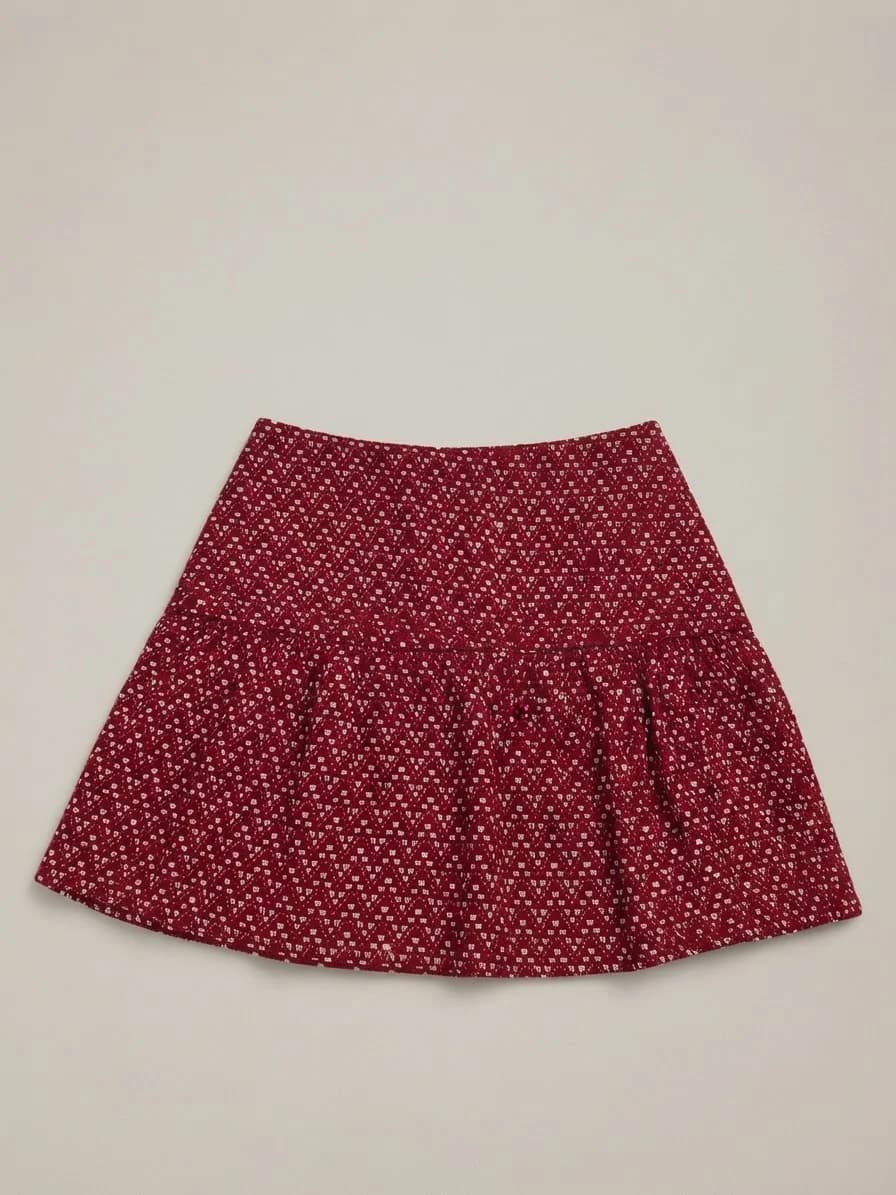 Usado por Jose Carter, Falda roja pull and bear
