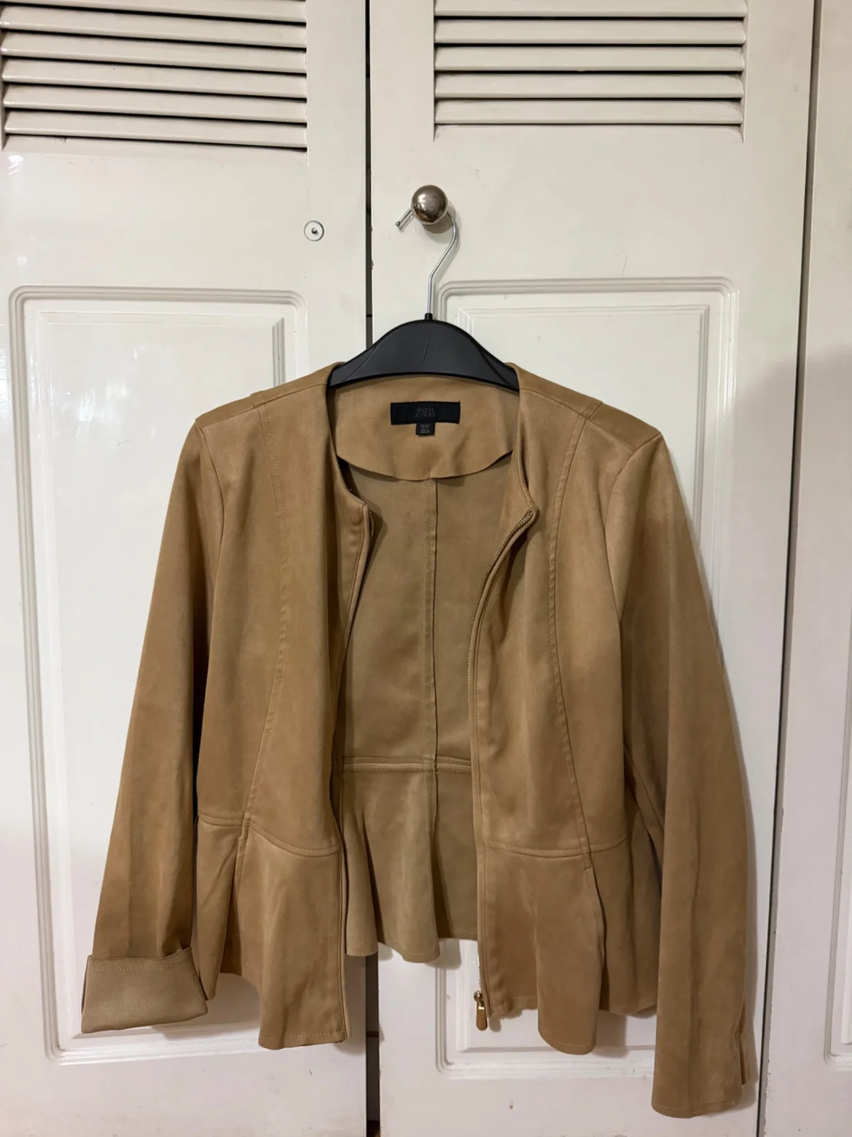 Usado por caterina amado, chaqueta zara talla L, talla L