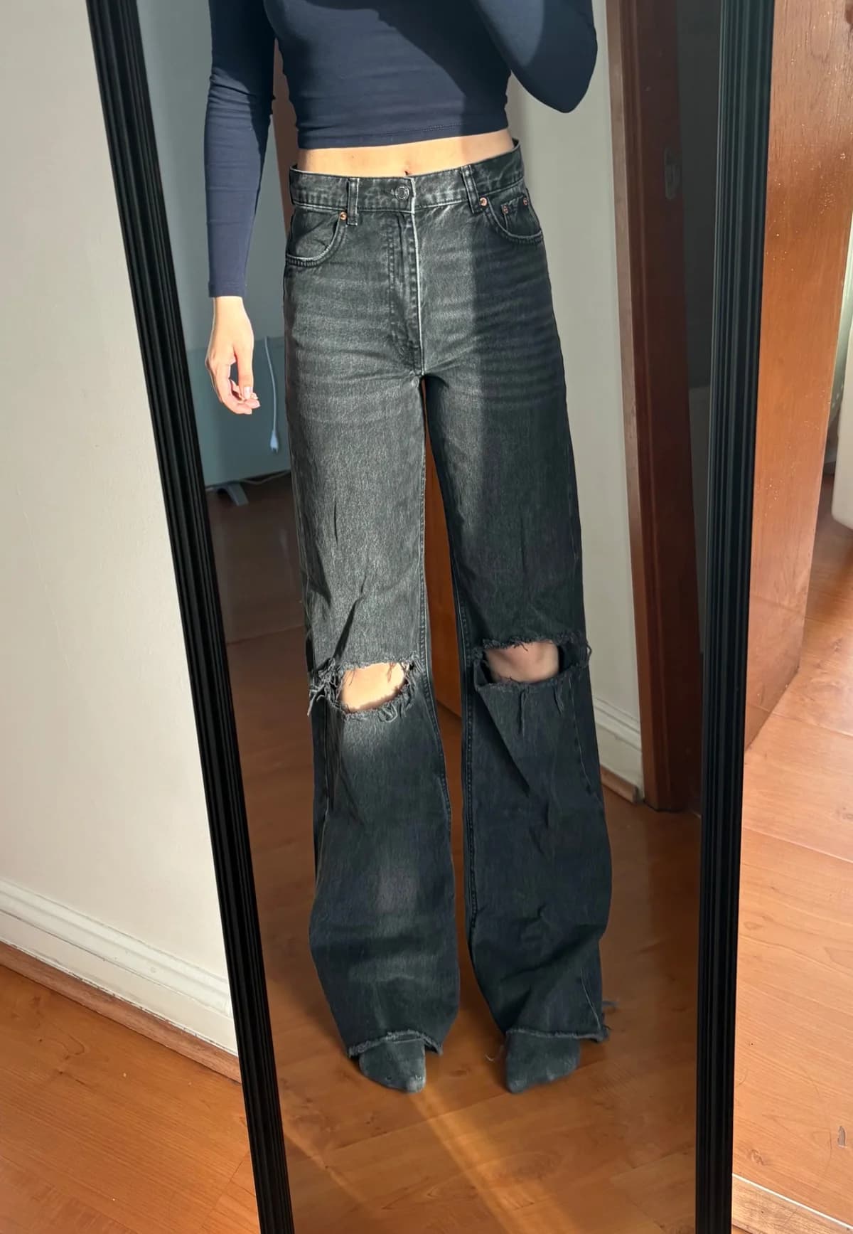 Usado por Ambar Ignacia , THE 90'S FULL LENGTH , talla 36