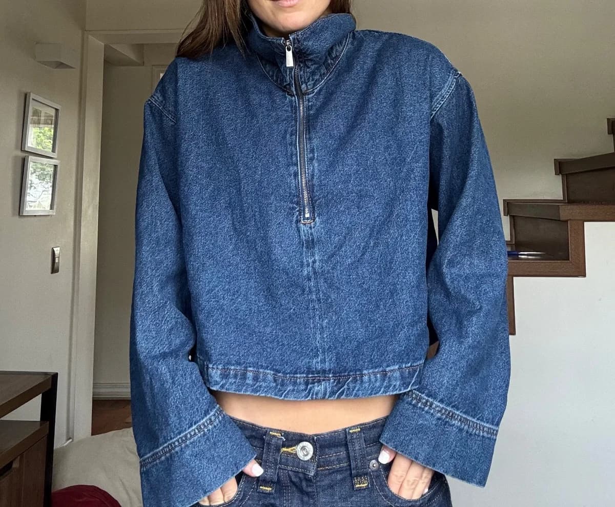 Usado por elisa silva, Chaqueta denim cuello alto, talla S