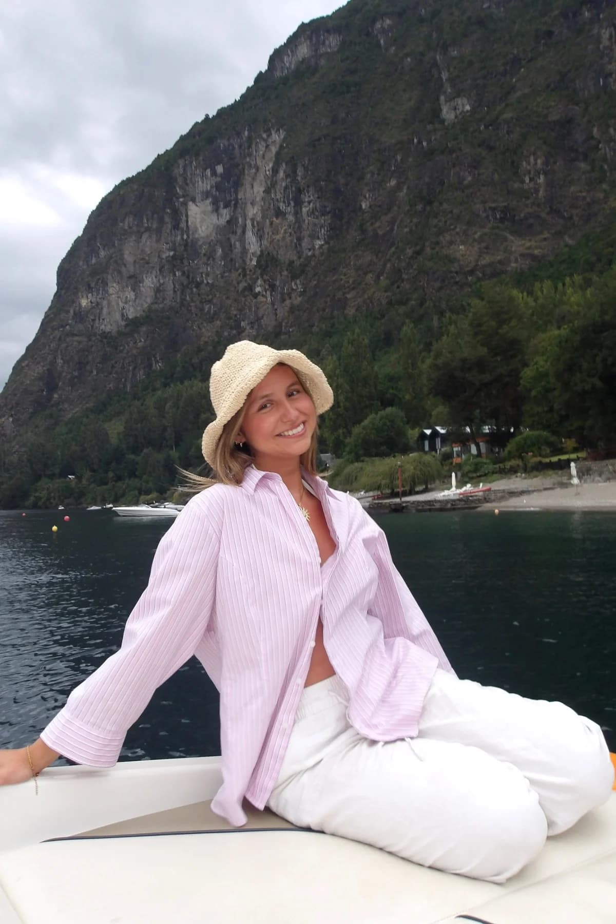 Camisa rosada rayas — foto 1
