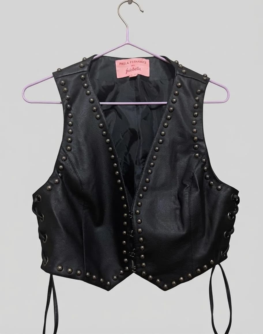 Vest eco cuero (ropero paula) — foto 1
