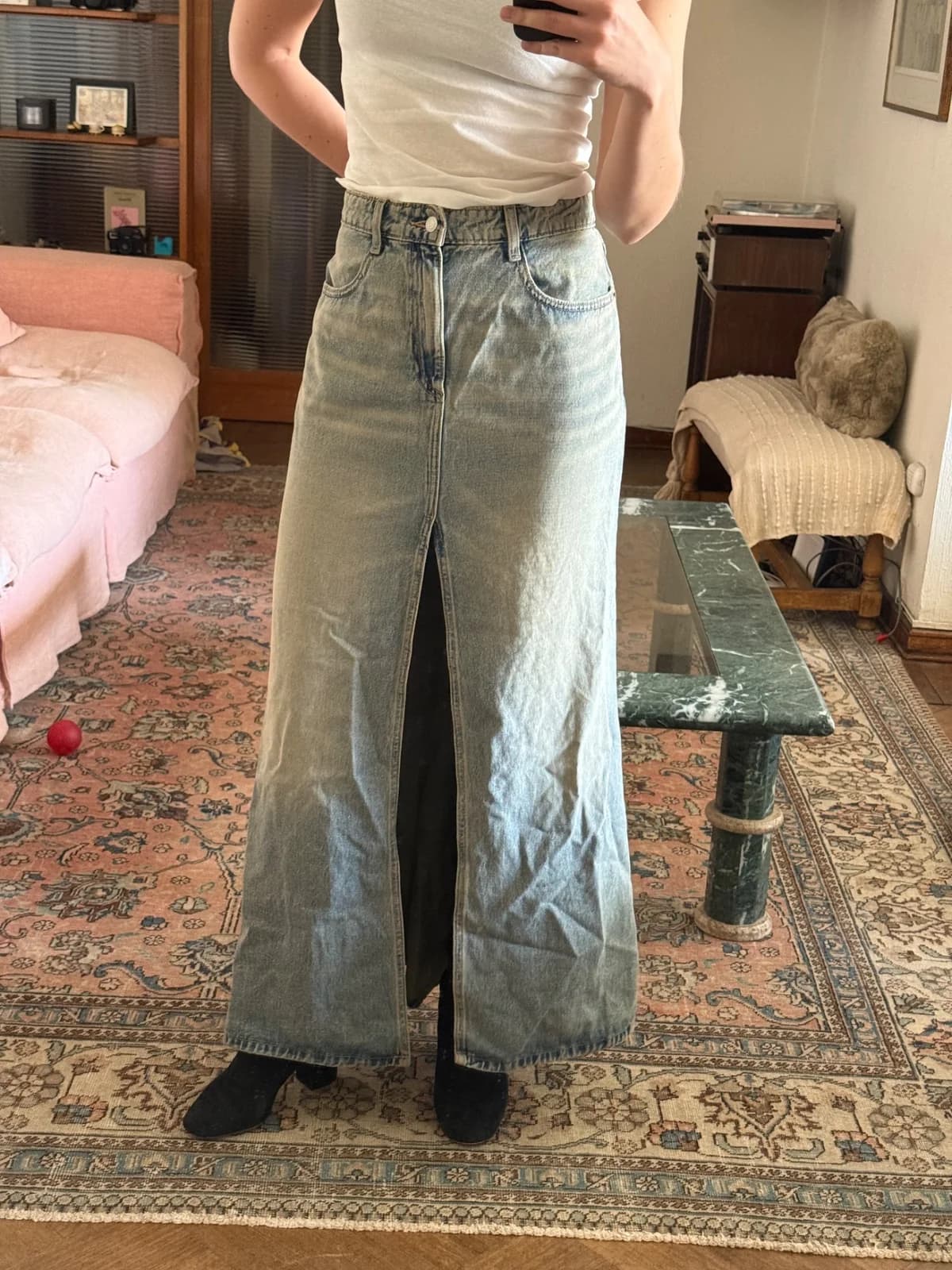 Usado por Ilana Mergudich Thal, Falda denim larga, talla L