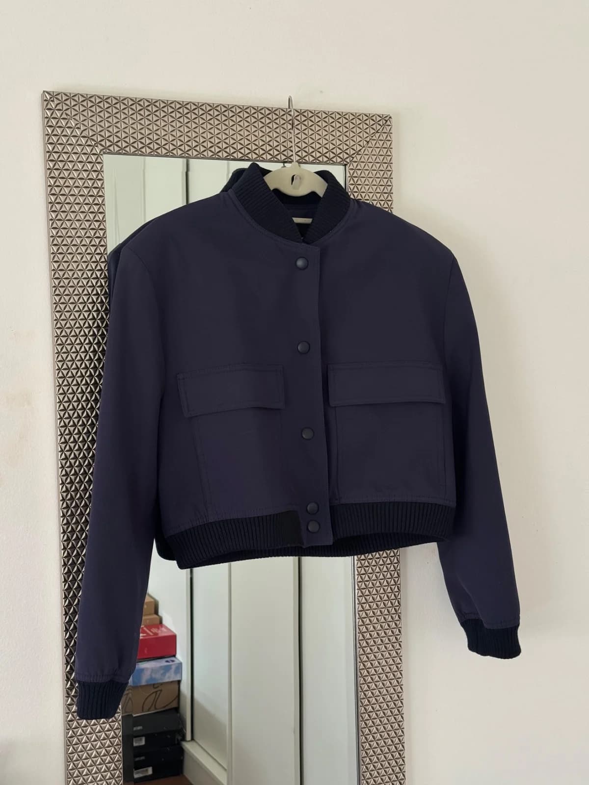 Usado por Scarleth Valentina Ruiz Soto, Chaqueta Zara , talla S
