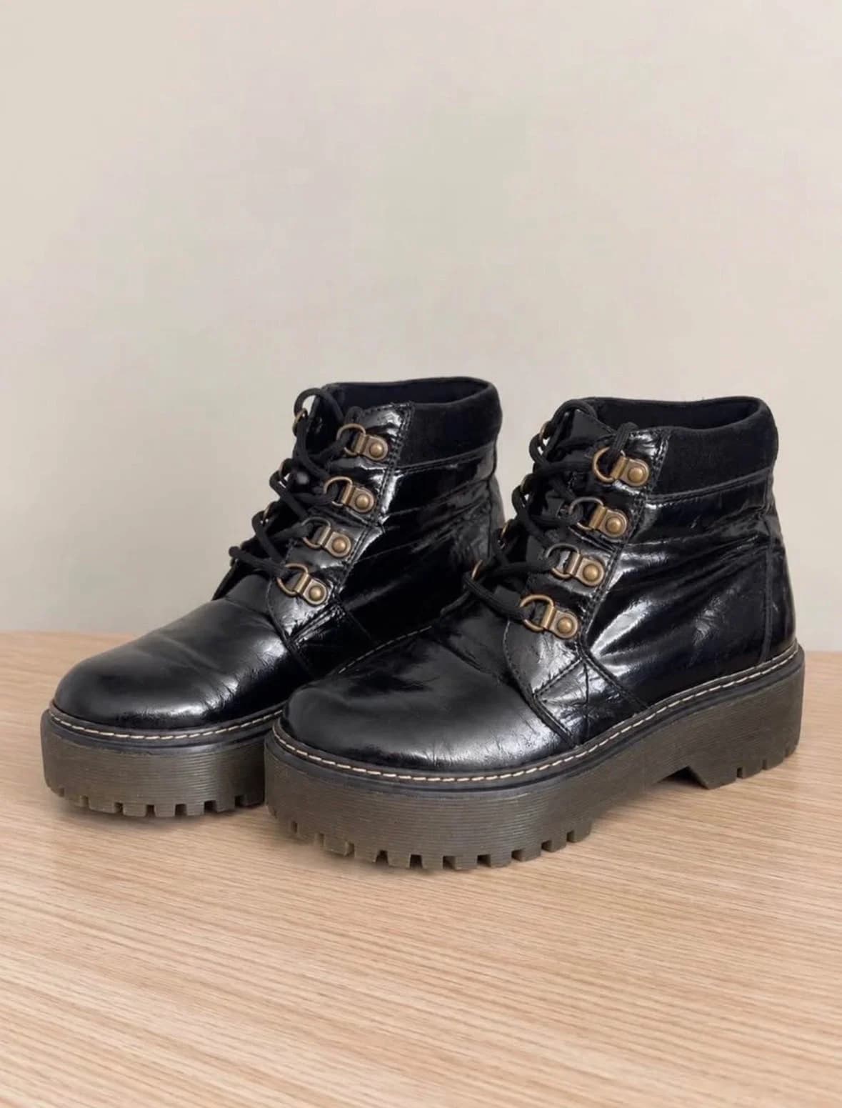 Botines — foto 1