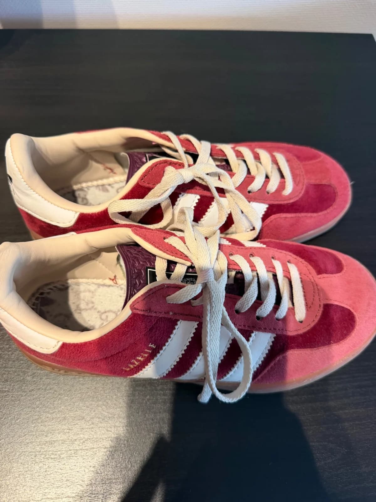 Usado por Catalina Ramirez, Zapatillas Adidas , talla 36