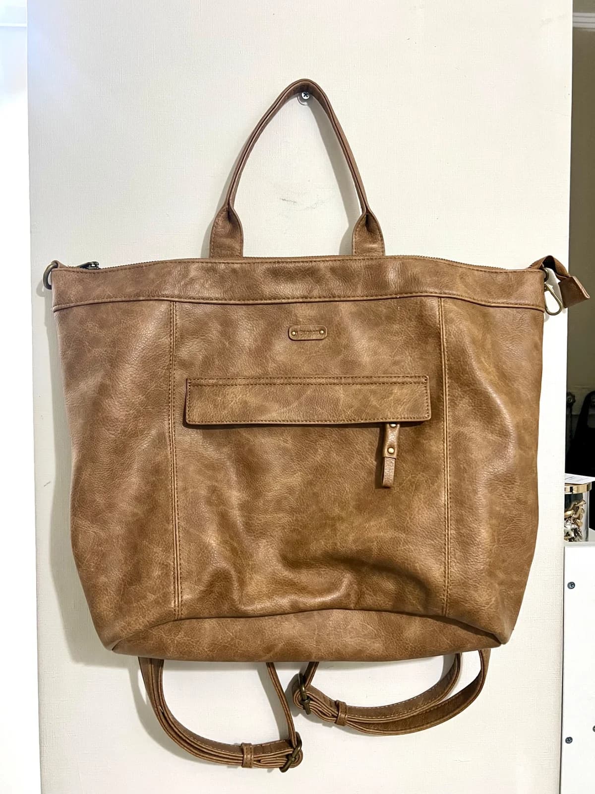 Usado por Luna Lía Reyes Gaete, Mochila / Cartera Lounge