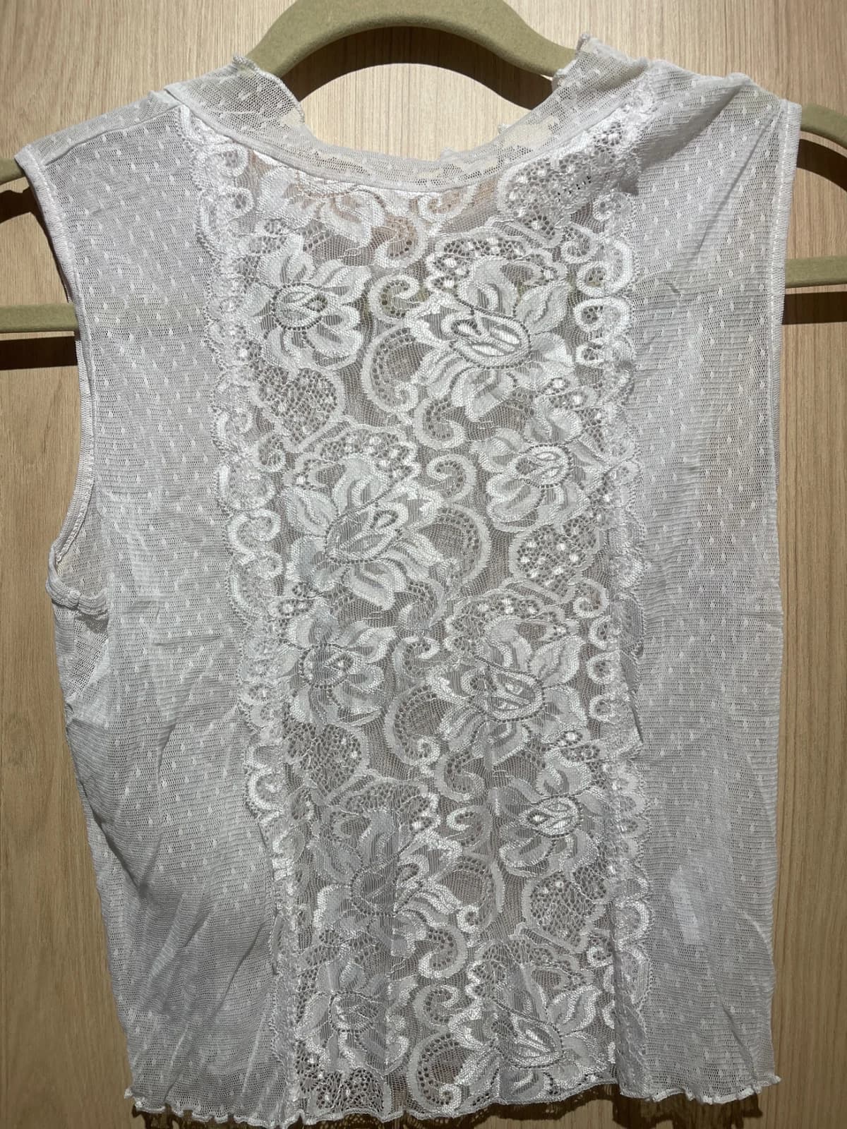 Usado por Francisca Engel, Top Transparencia, talla S