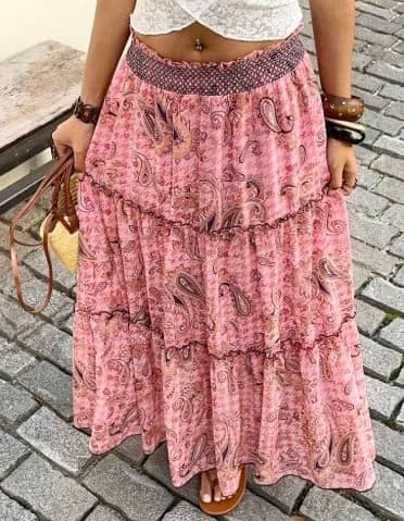 Usado por Paula Arregui, Falda Zara - Floral, talla S