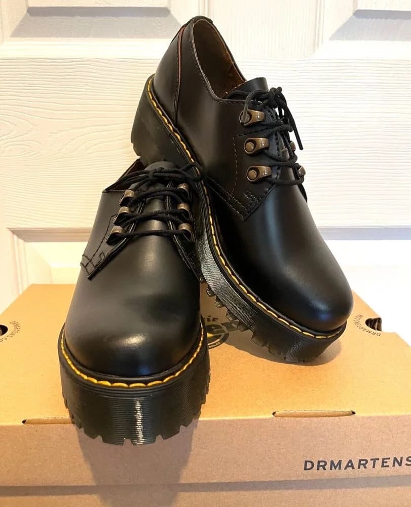 Usado por Josefina Mendez , zapatos dr martens originales , talla 39