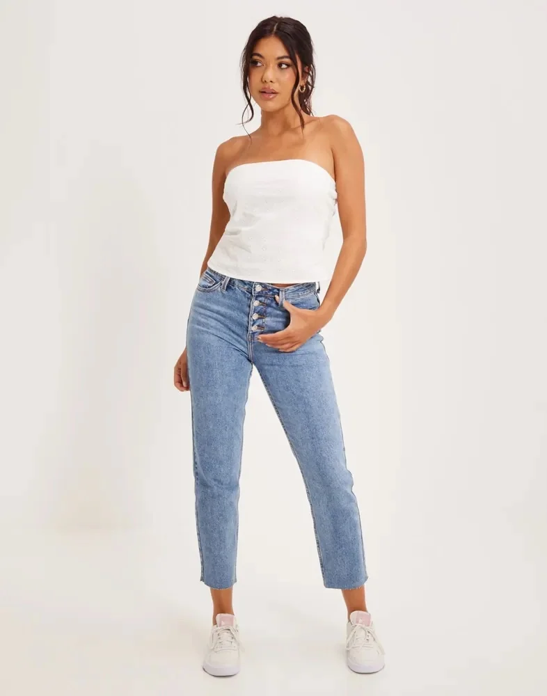 Jeans Only