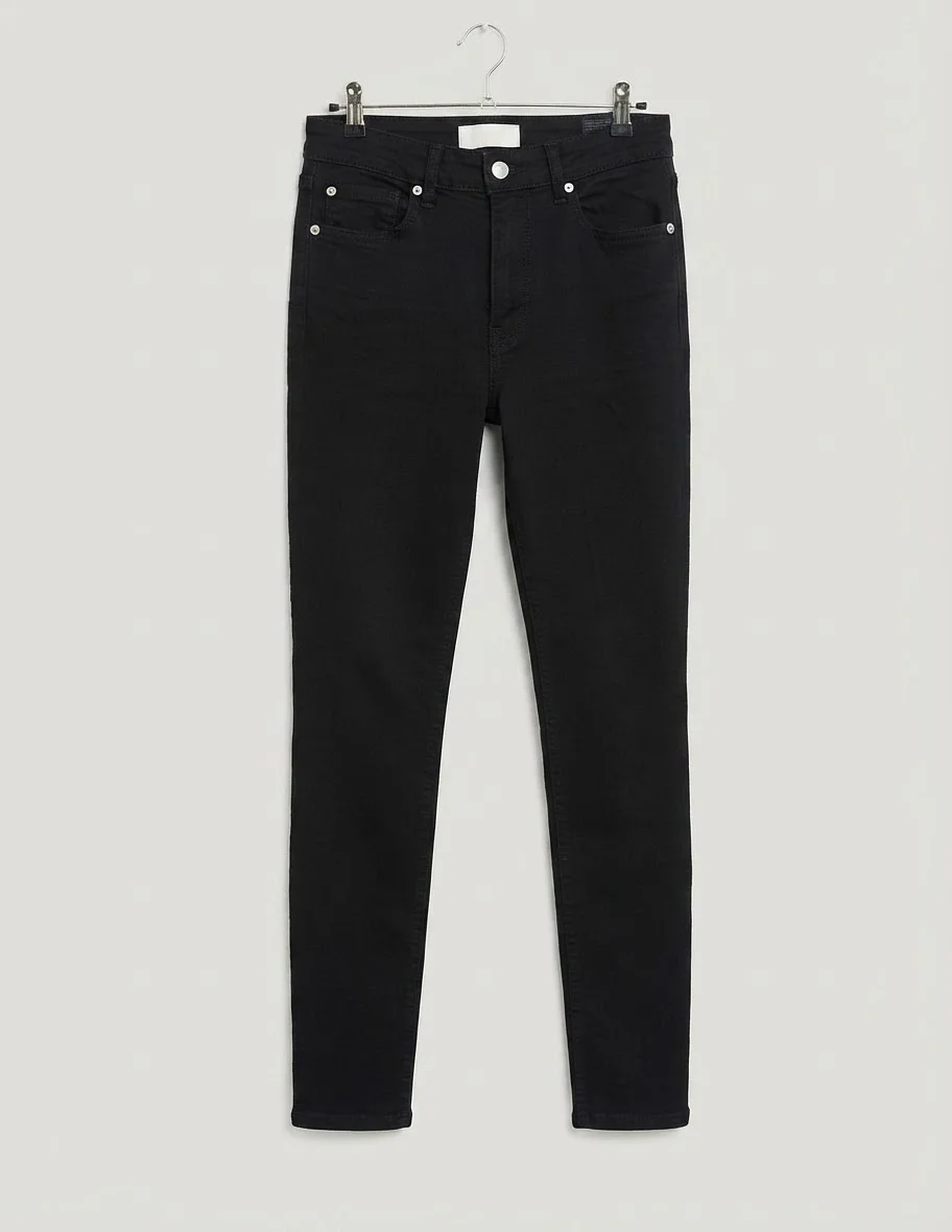 Usado por Javiera Lorca, Jeans H&M, talla 36