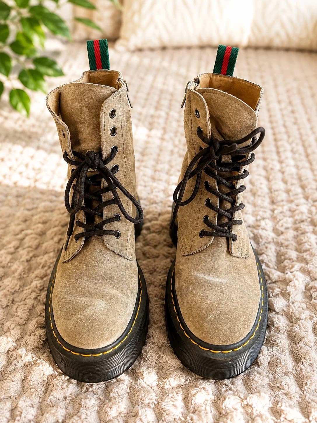 Usado por Pabla Díaz , Botines cuero italiano , talla 38
