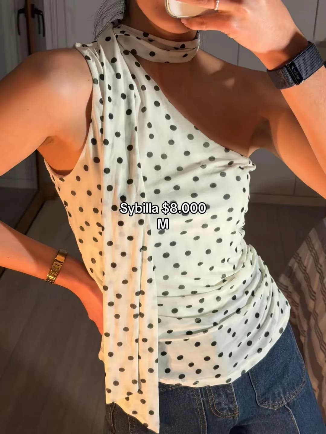 Usado por Sofía Armstrong, Top Puntos Sybilla, talla M