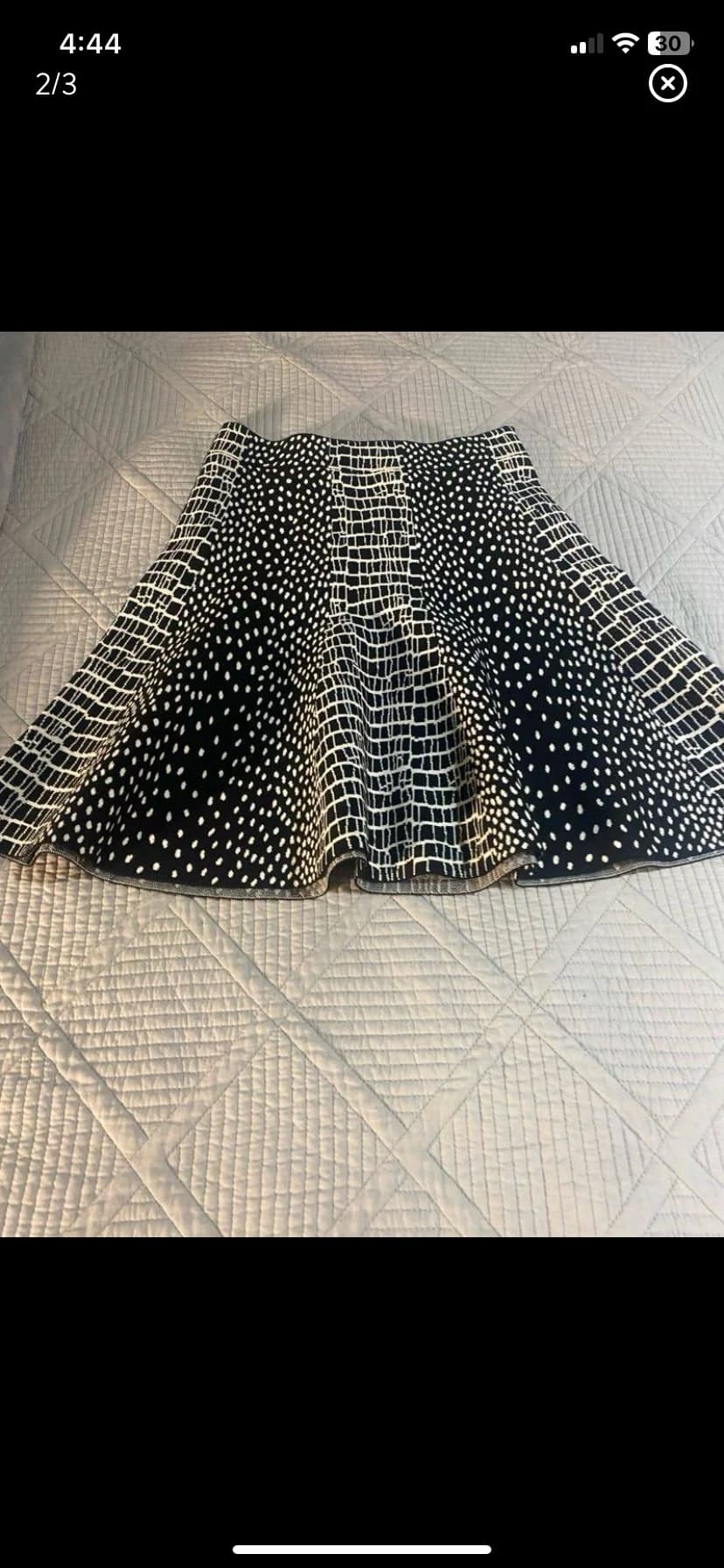 Usado por Carla Alvarez, Falda BCBG, talla S