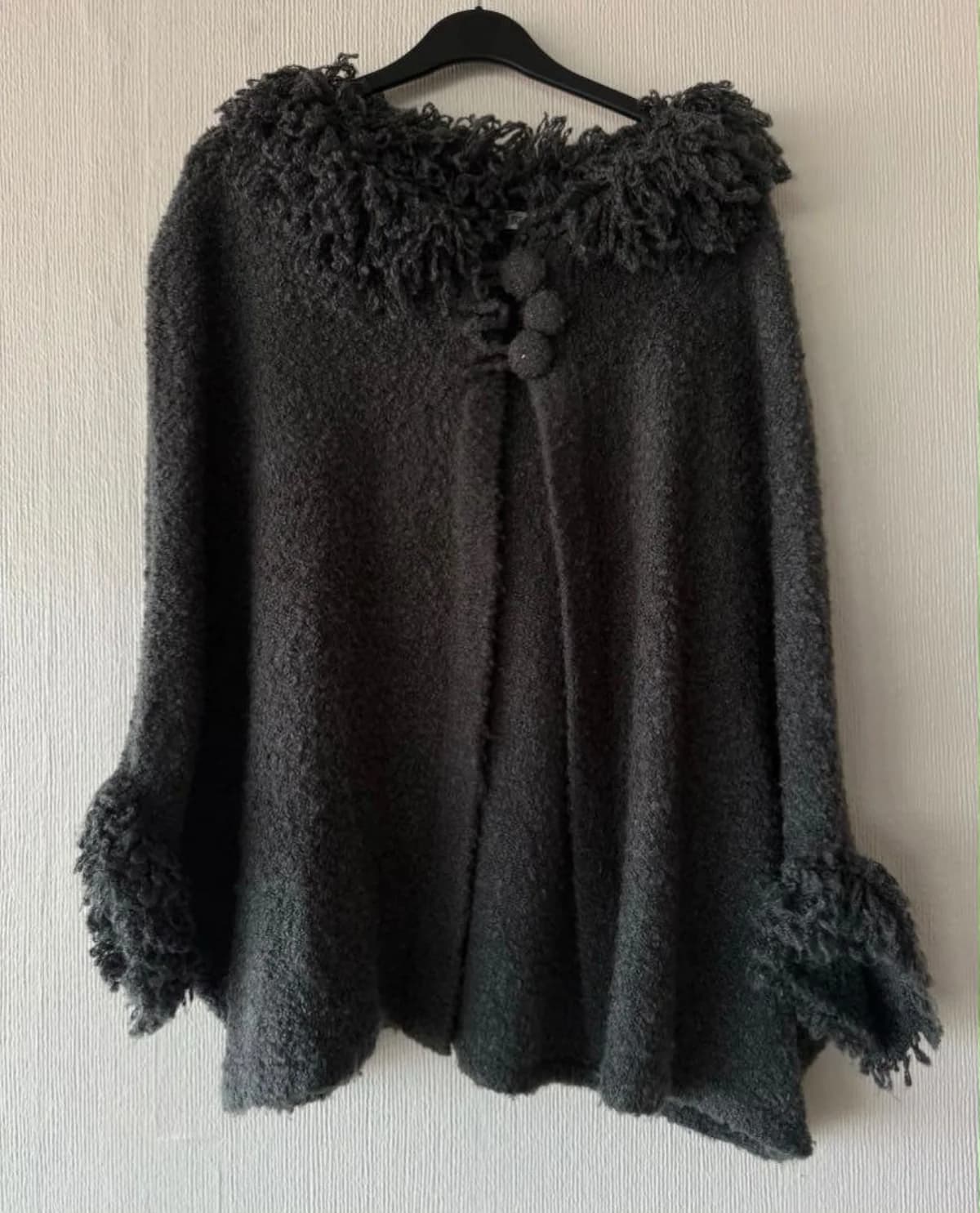 Chaleco tipo poncho — foto 1