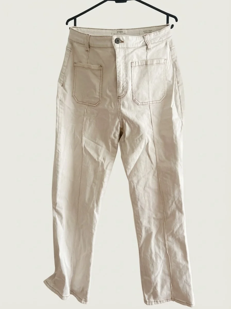 Usado por maida drop , jeans blanco tiro medio