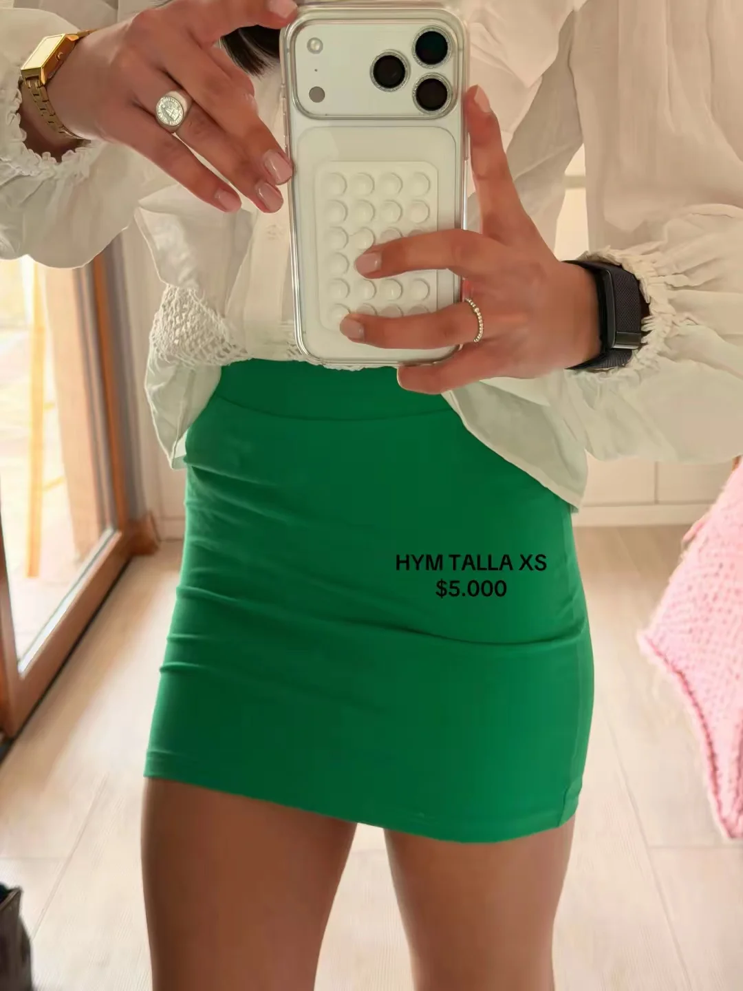 Usado por Sofía Armstrong, Falda Verde HYM, talla XS