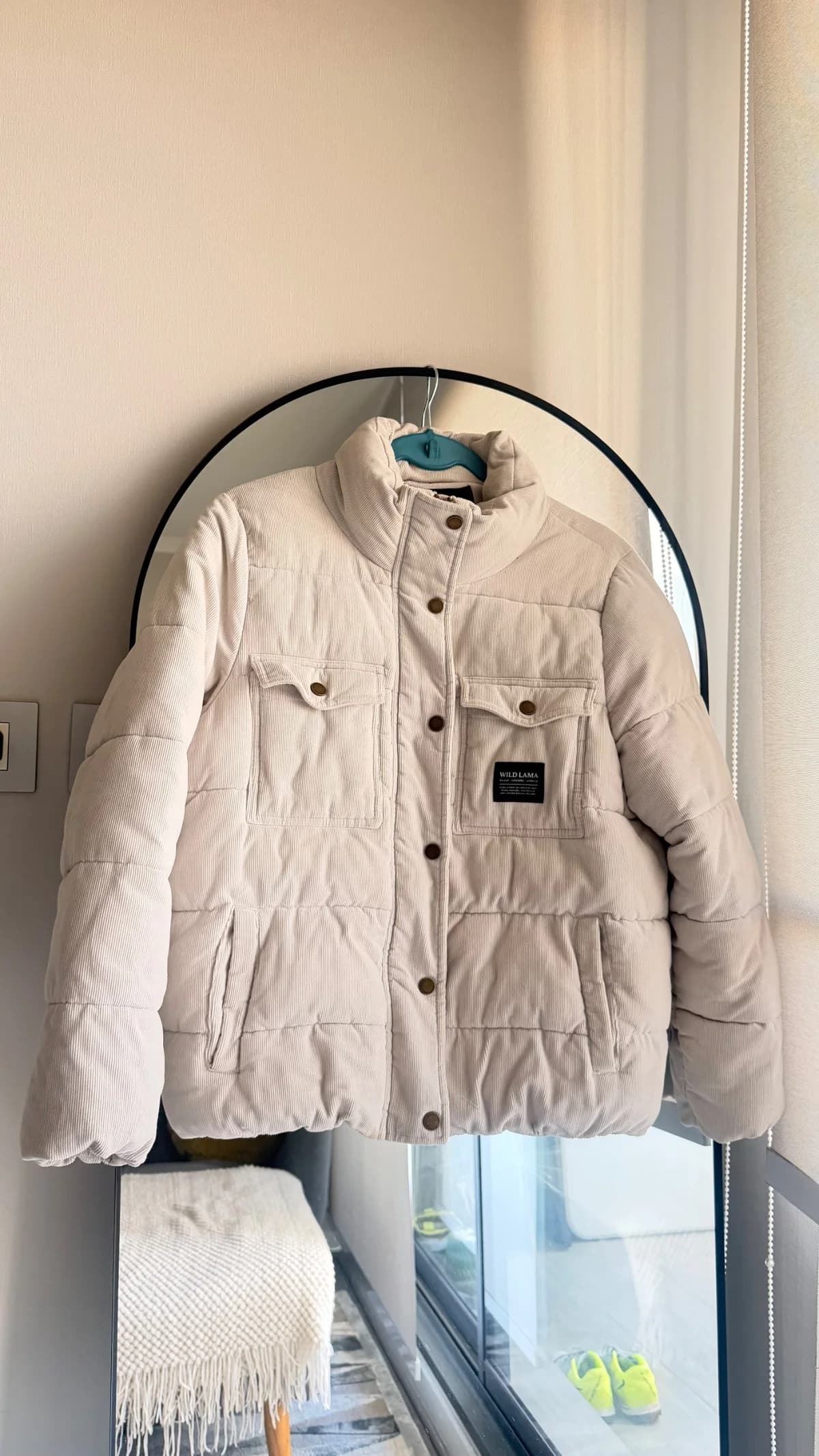 Chaquetas y abrigos