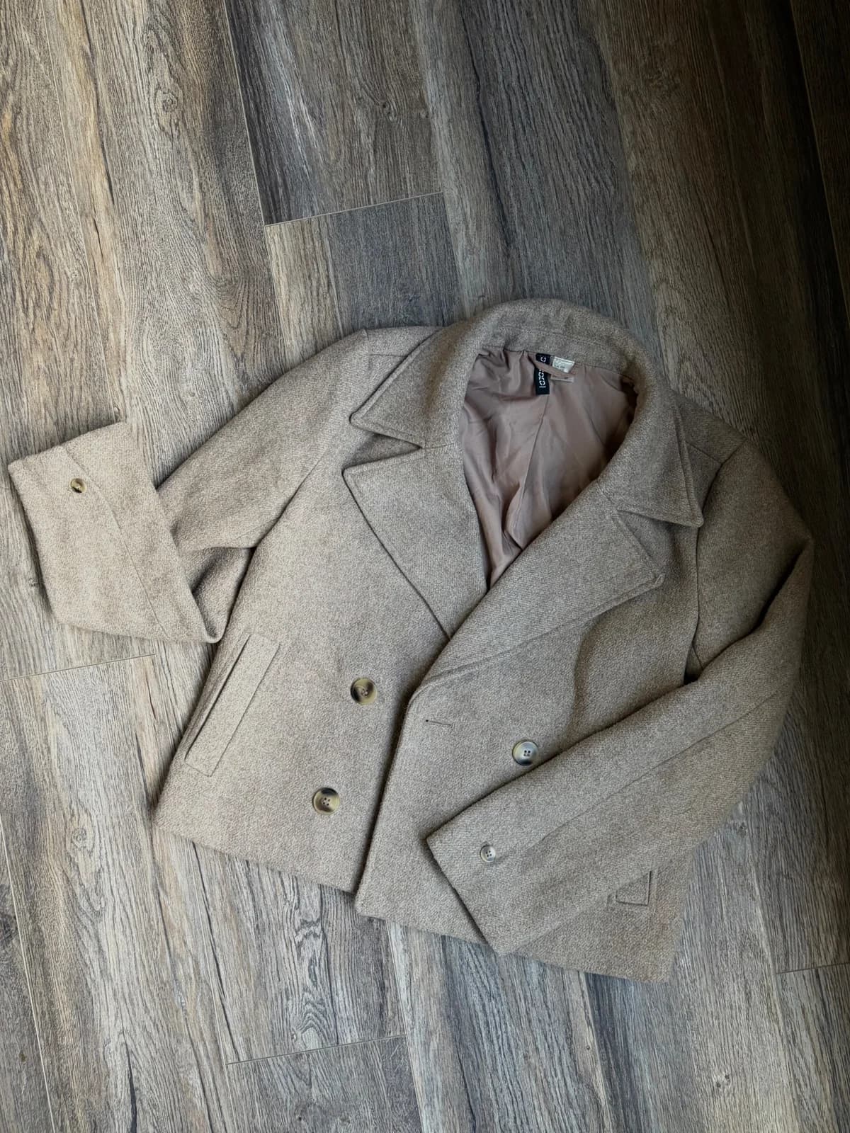 Abrigo corto beige