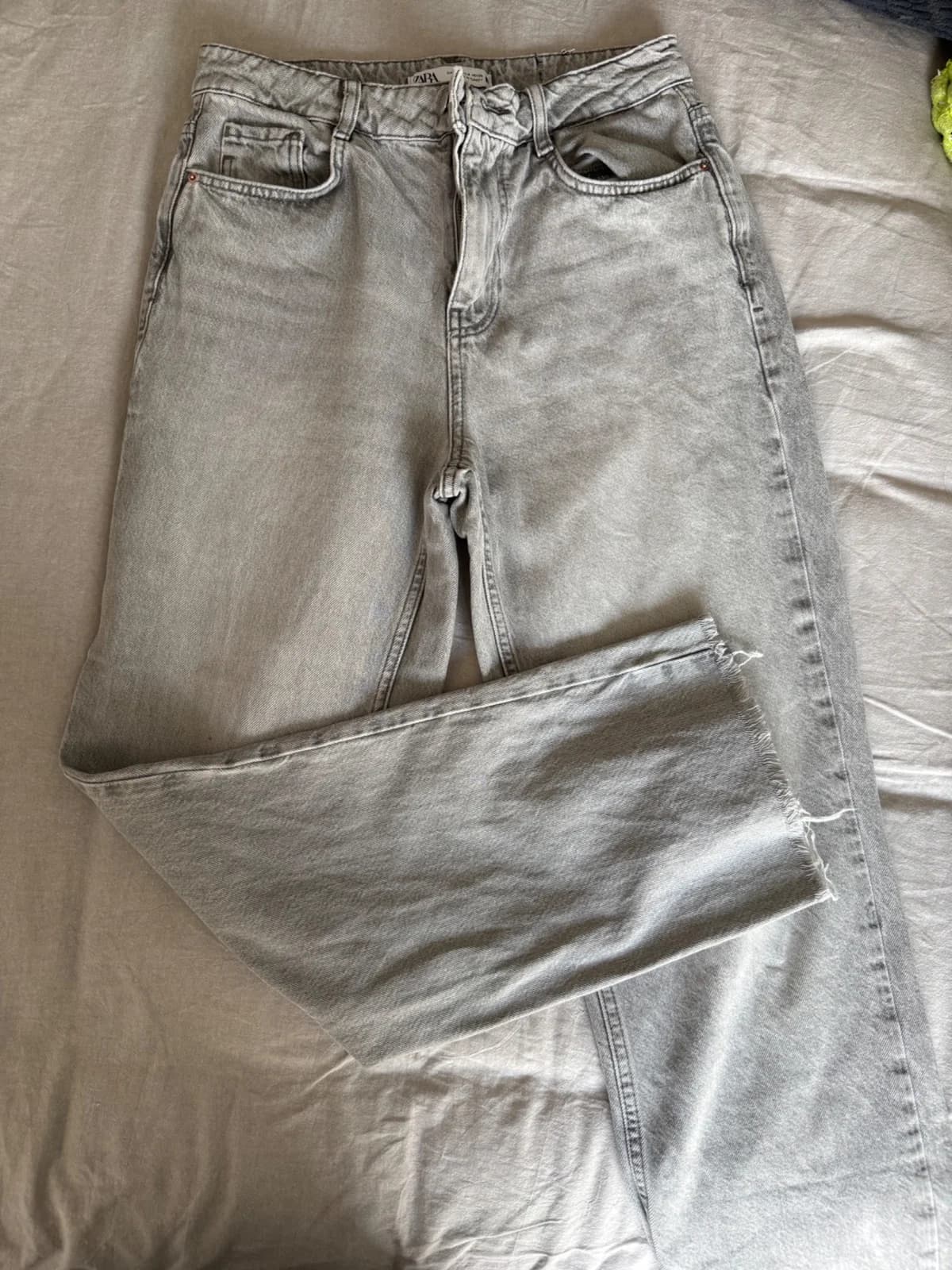 Usado por Sofía Reyes, Jeans Straight, talla 36