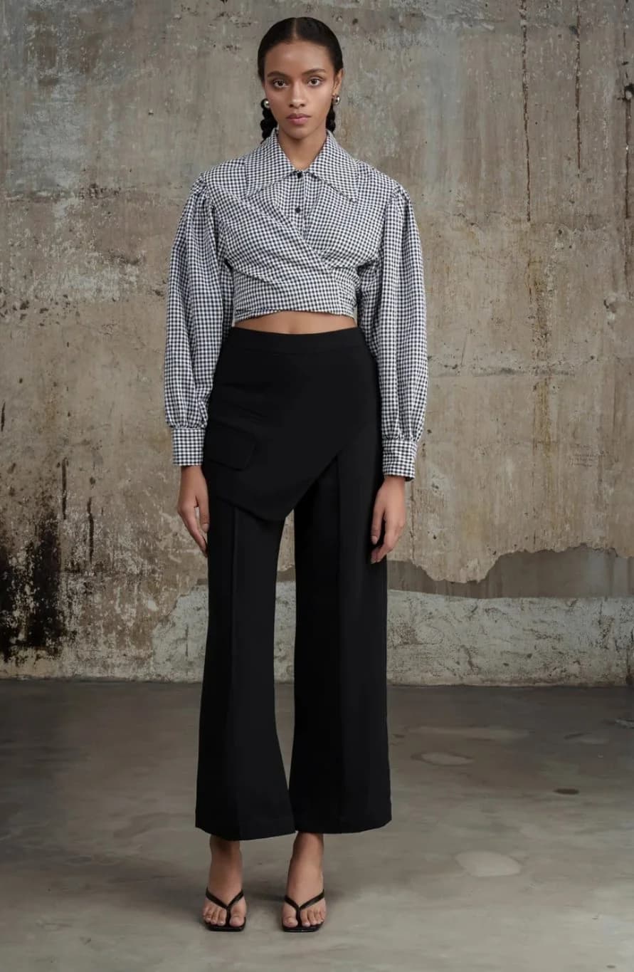 Usado por Rosario Perez, pantalón sastrero, talla 38