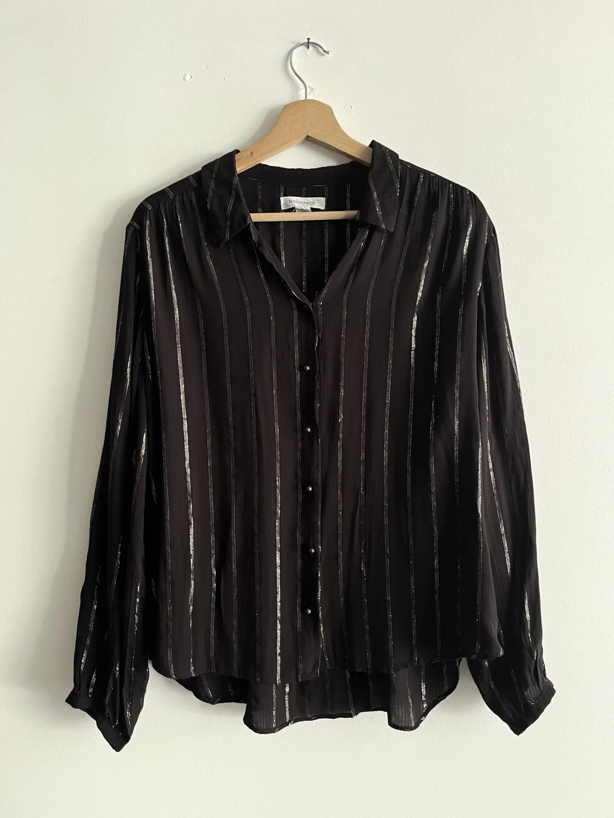 Blusa Negra Con Brillos