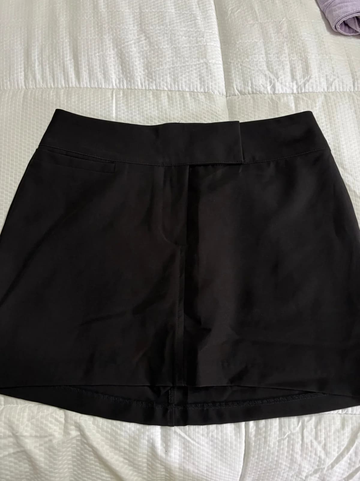 Falda short negra — foto 1