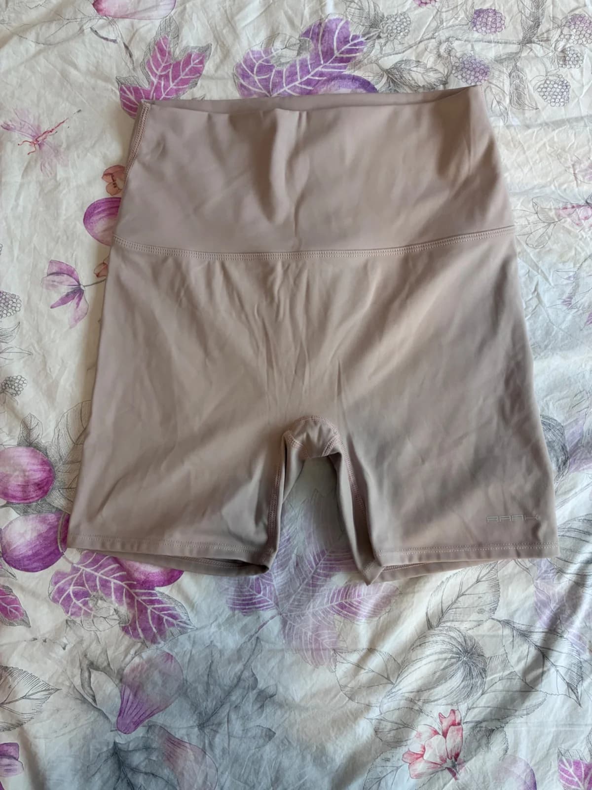 Usado por Bego Valenzuela, Calzas deporte RAAK, talla M