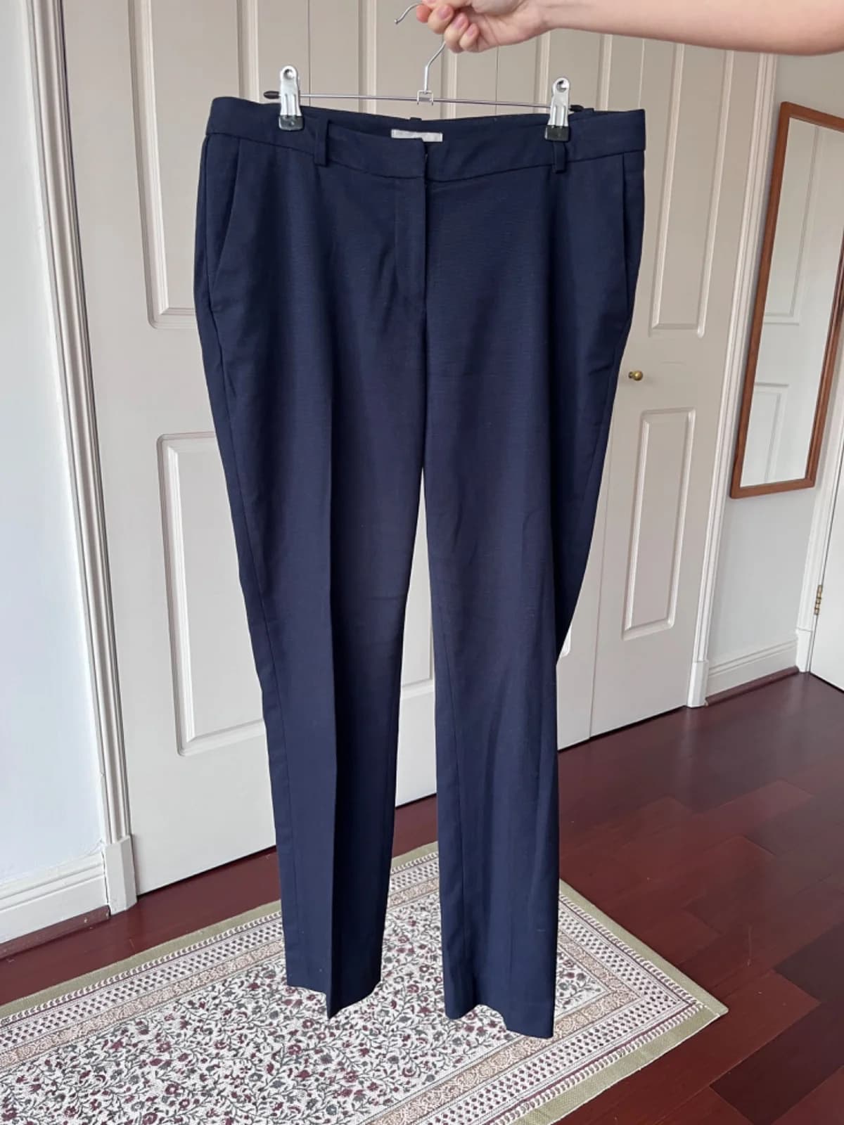 Usado por Isidora Draper, Pantalones formales H&M, talla 38