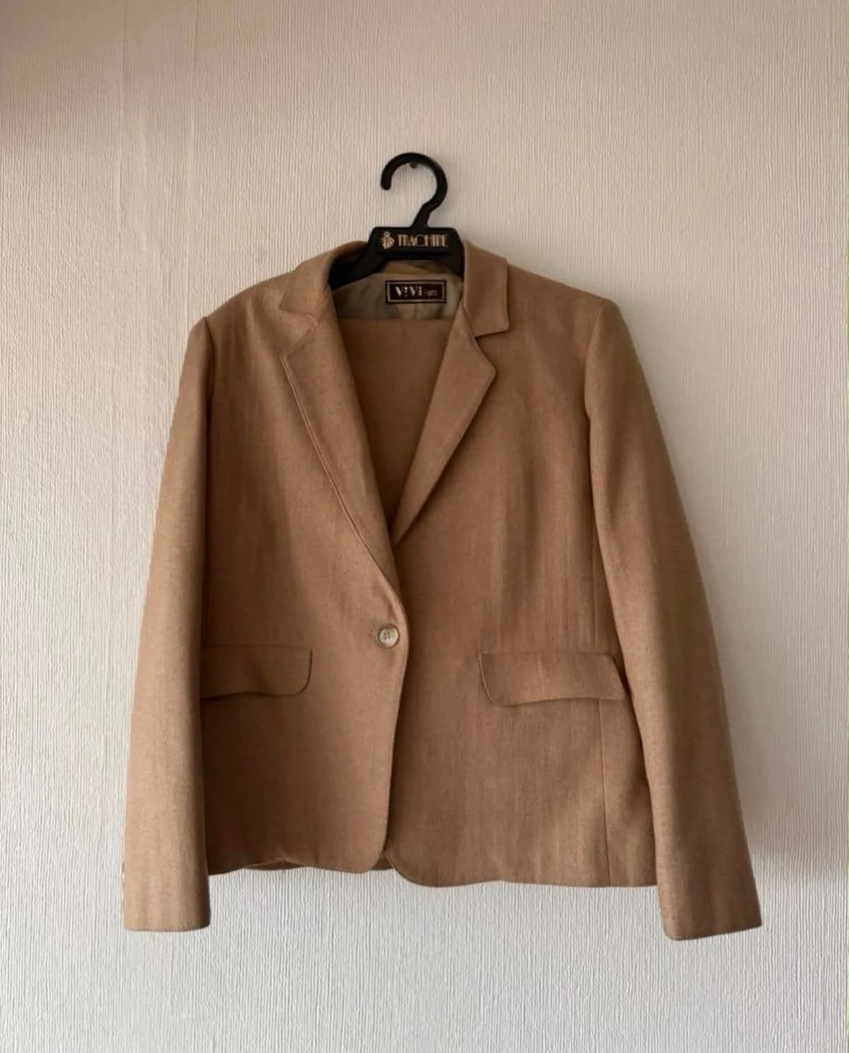 Usado por Maria Jose Urcola, Traje Formal, talla Unico