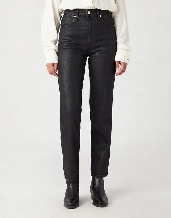 Usado por Barbara Riquelme, Mom Jeans Coated, talla 28