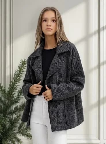 Usado por ignacia ochoa, Abrigo , talla XS