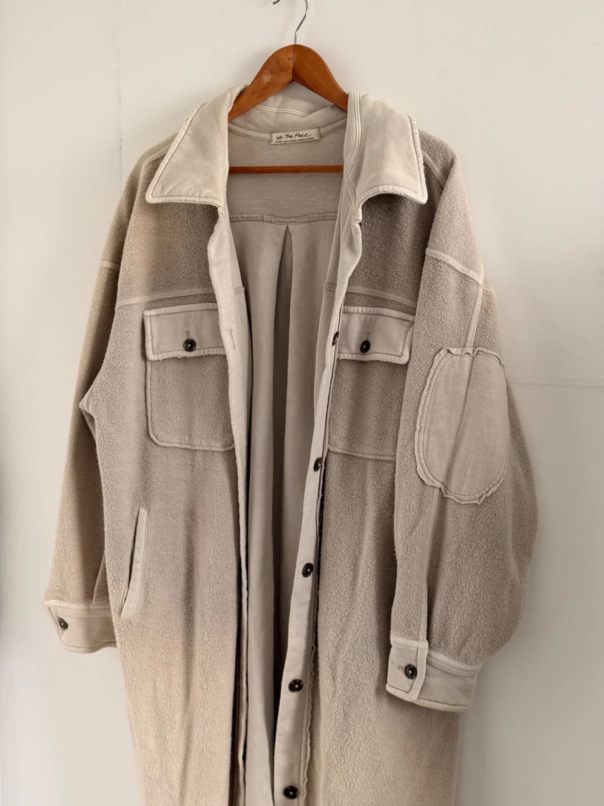 Usado por Daniela Stocker, Abrigo Free People, talla M