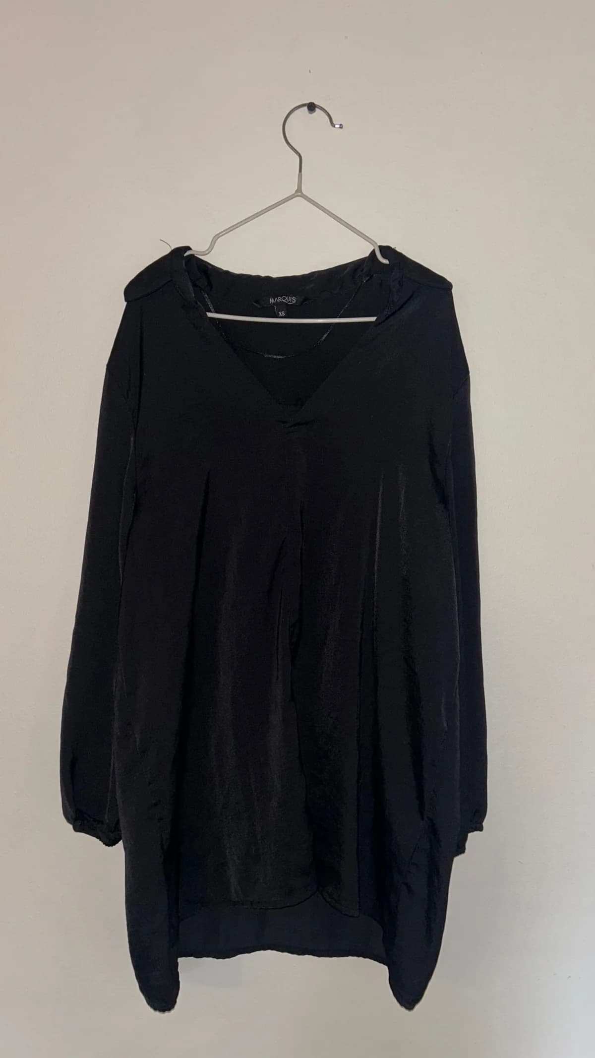 Blusa negra Marquis