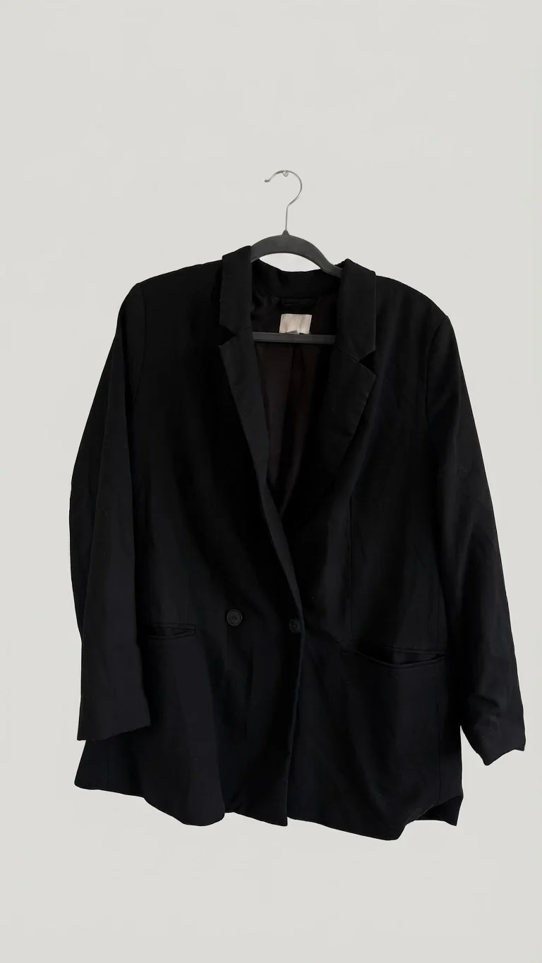 2 Blazer Negros Oversize — foto 1