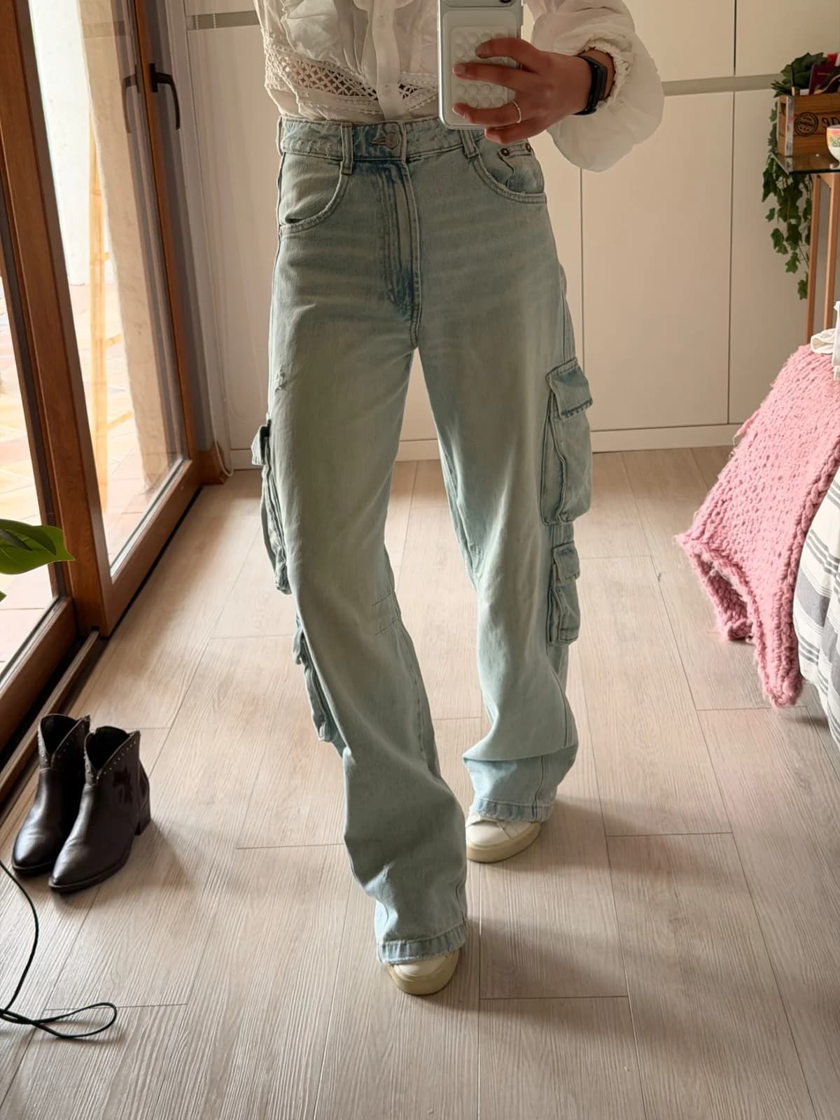 Usado por Sofía Armstrong, Pantalones Zara , talla 32