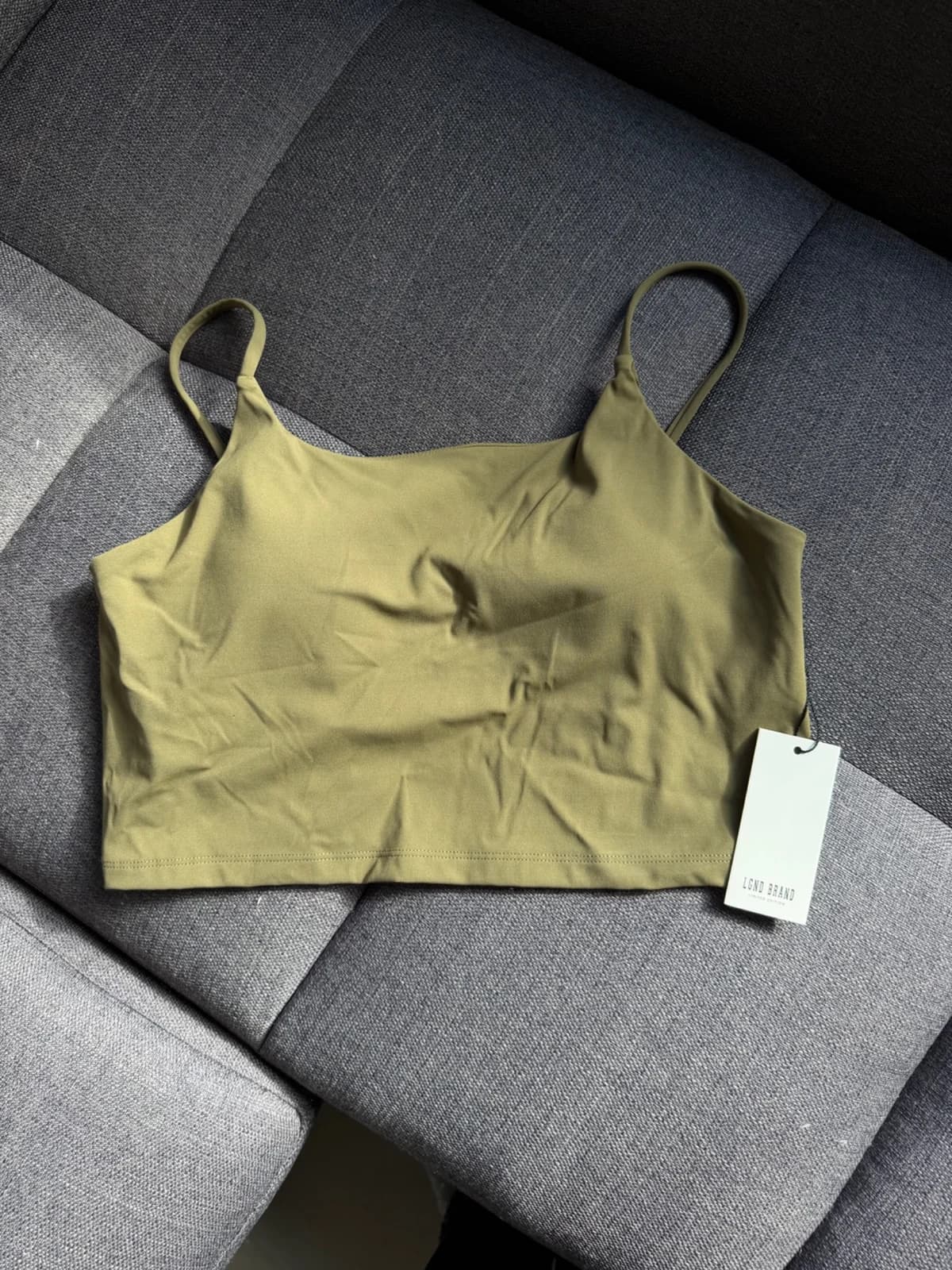 Usado por Noemi Norambuena, Top deportivo LGND, talla L