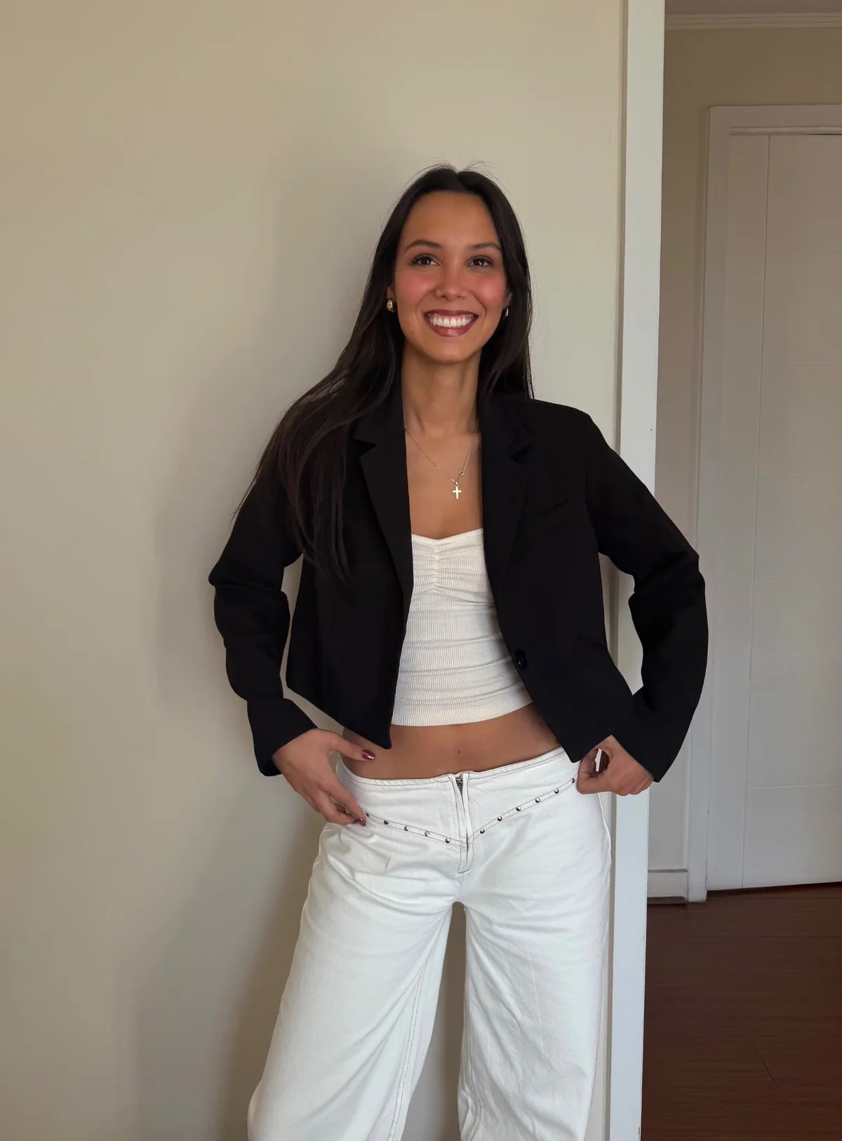 Blazer negro cropped