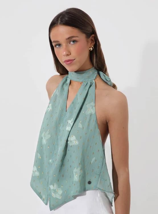 Usado por Camila Gracia, Blusa Halter Raindoor, talla S