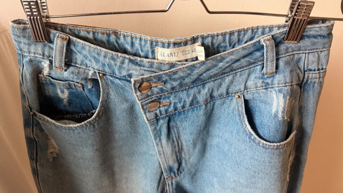 Usado por Valentina Yunissi Correa, Pantalón Alaniz , talla 40