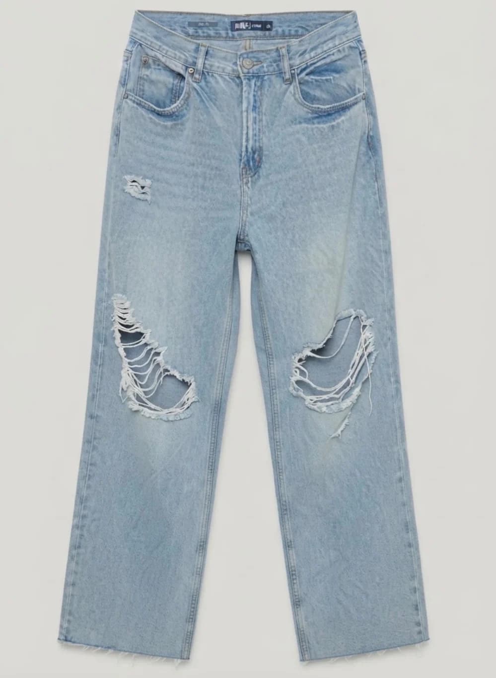 Usado por maida drop , jeans tiro medio wide leg , talla 42