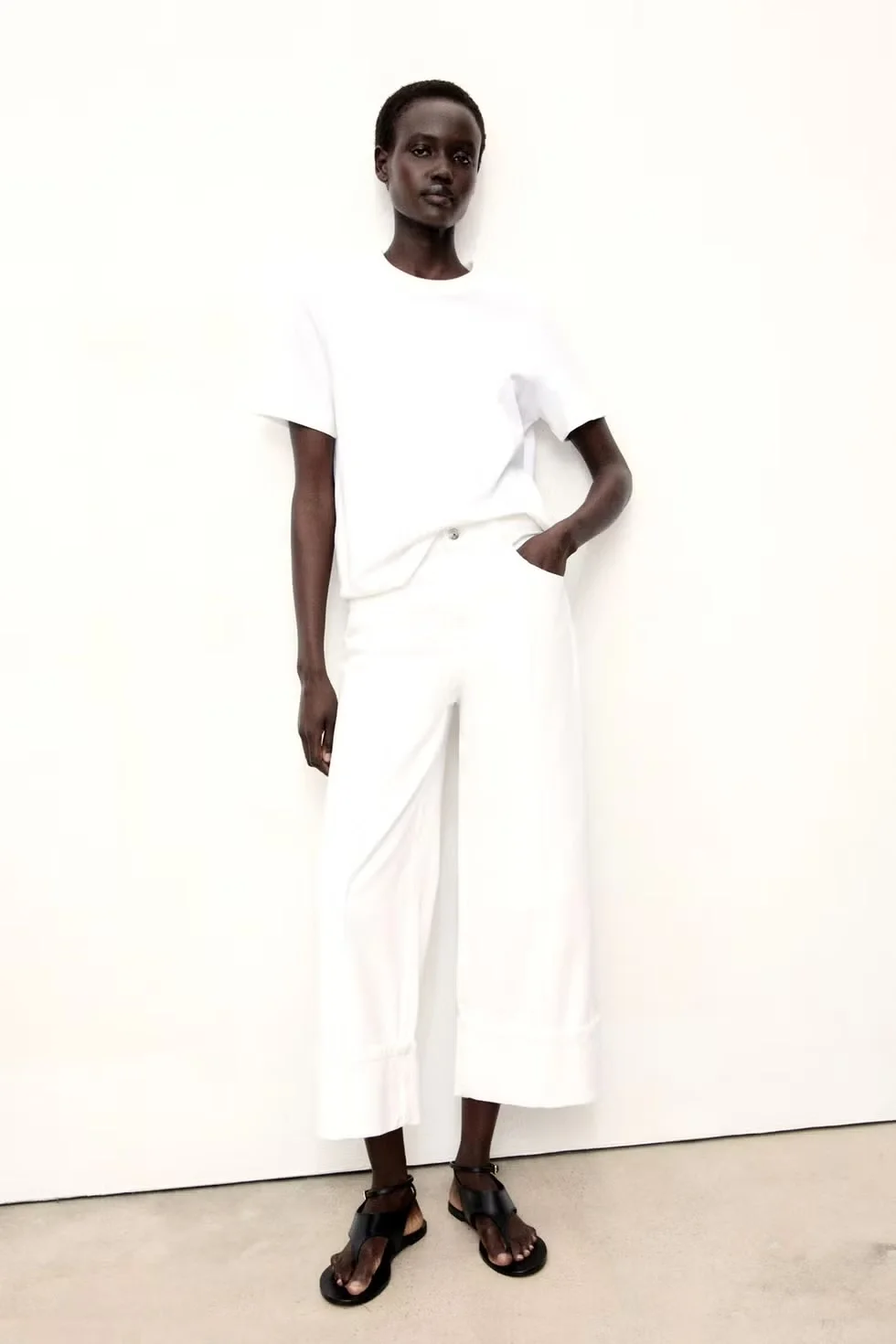 JEANS ZARA WIDE LEG CROP — foto 1