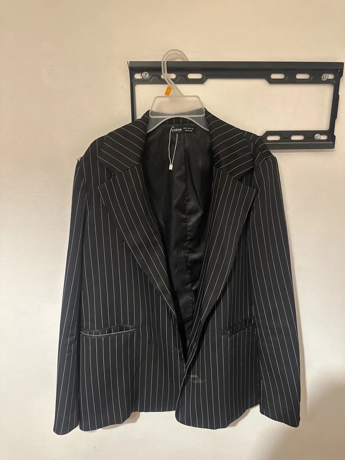 Usado por Michela Bravo, Blazer Rayas , talla XS-S